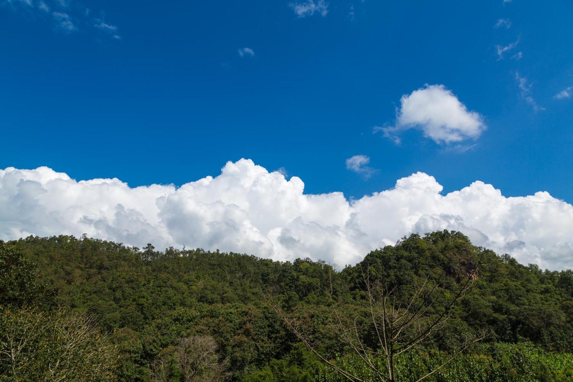 Phu Pha View Doi Hotel Samoeng Exterior photo
