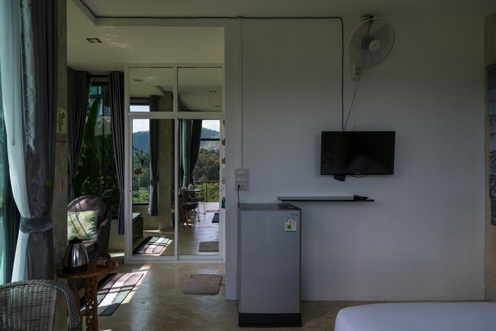 Phu Pha View Doi Hotel Samoeng Exterior photo