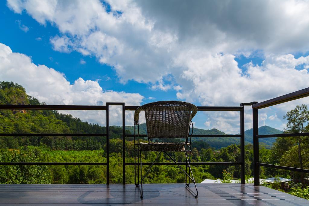 Phu Pha View Doi Hotel Samoeng Exterior photo