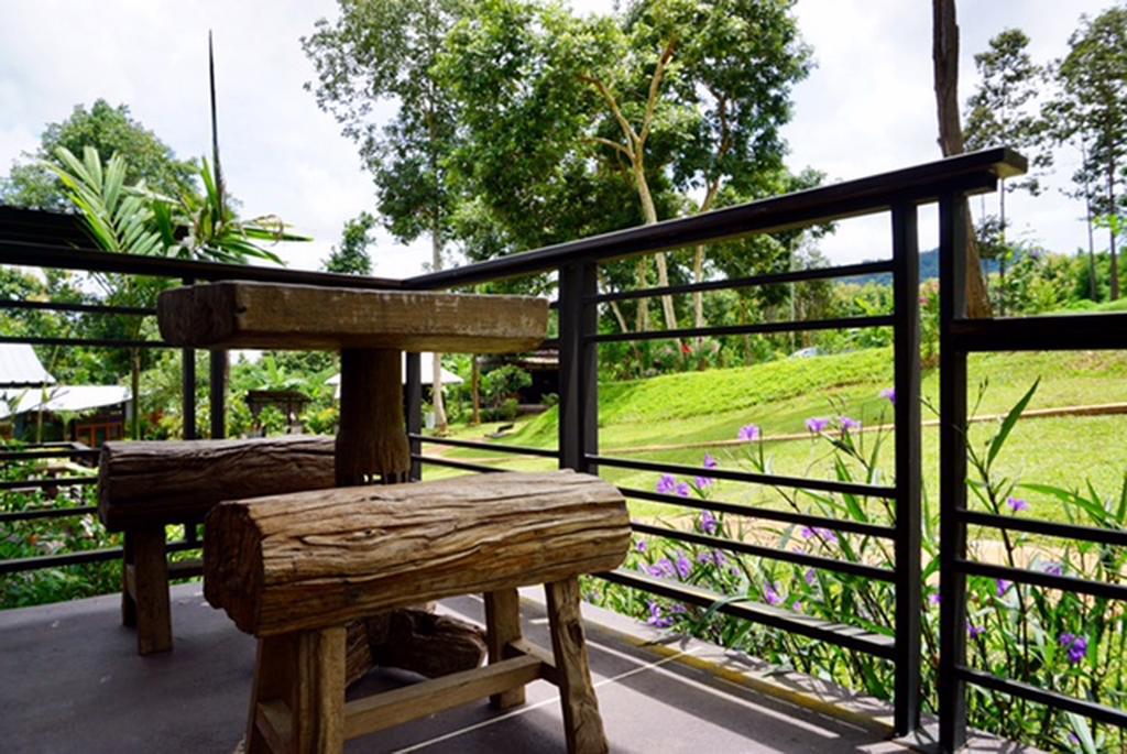 Phu Pha View Doi Hotel Samoeng Exterior photo